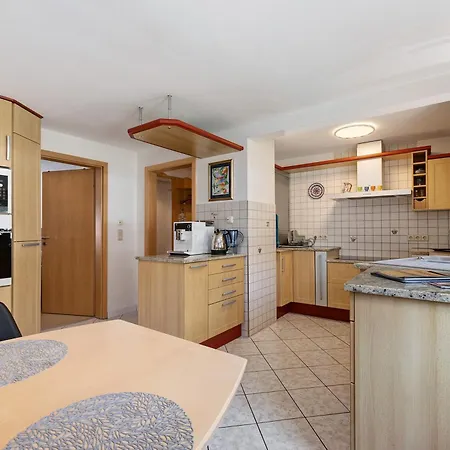 Kunstraum Διαμέρισμα Loßburg